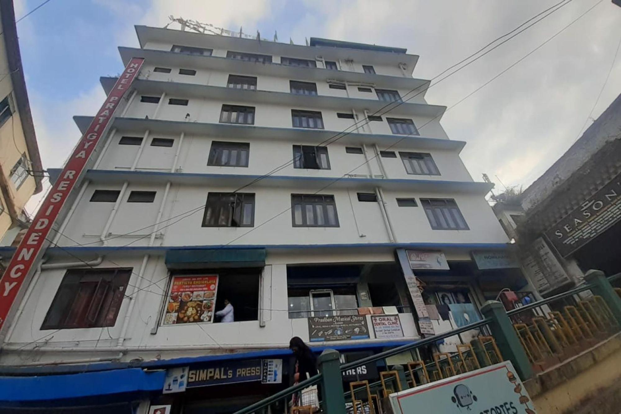 Capital O 8272 Hotel Pratigya Residency Gangtok Eksteriør bilde