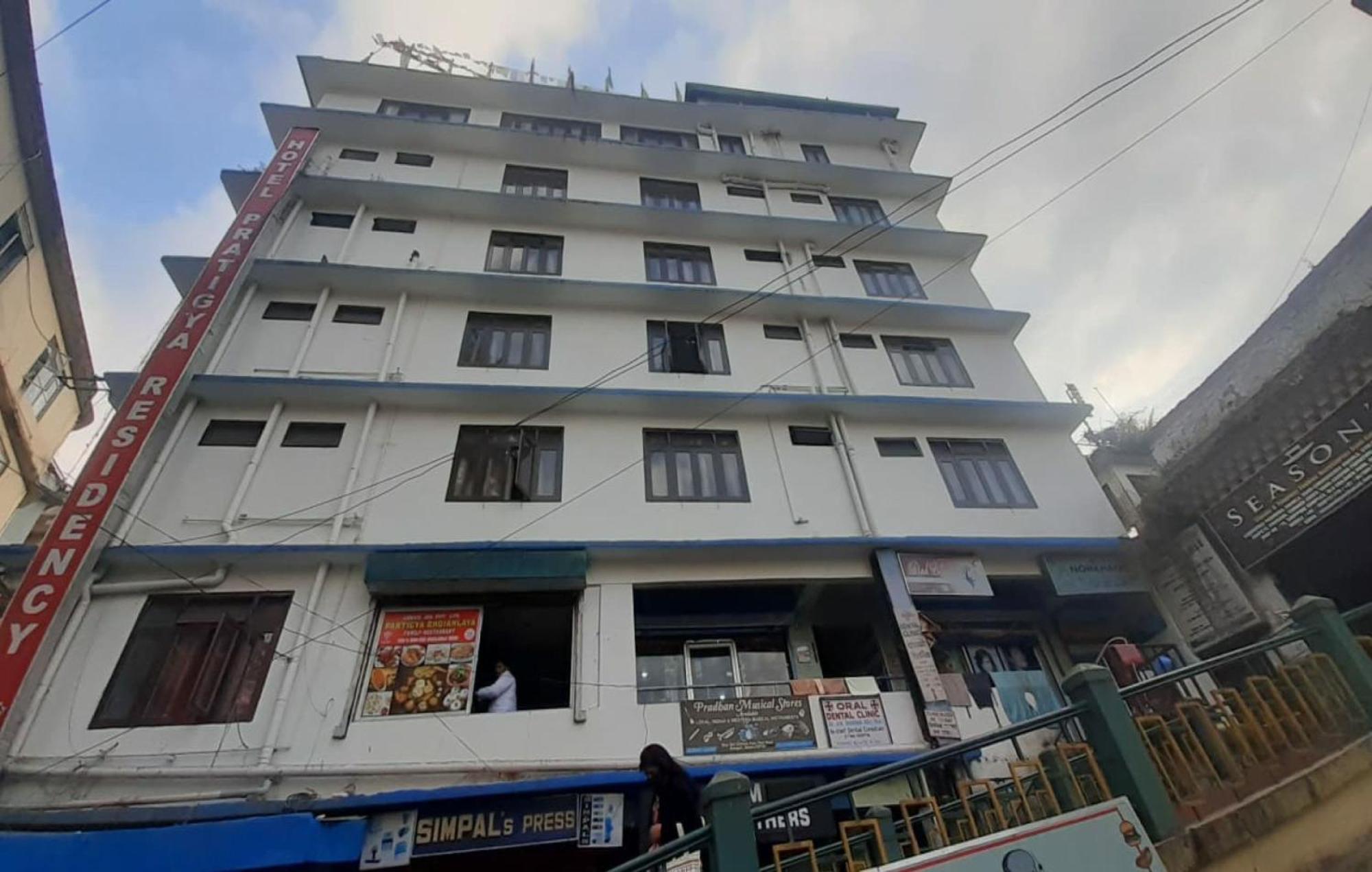 Capital O 8272 Hotel Pratigya Residency Gangtok Eksteriør bilde